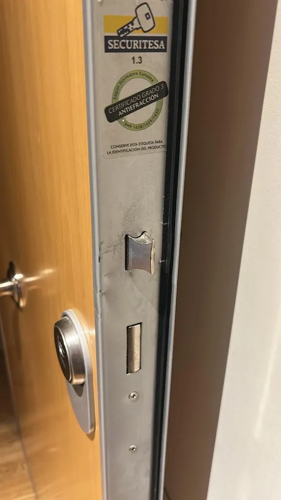 Mecanismo de puerta acorazada Securitesa